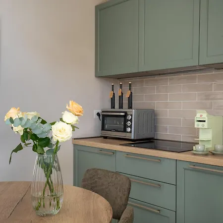 アパート Luxury - Spa, Pool & Jacuzzi-wedding チヴィタノーヴァ・マルケ